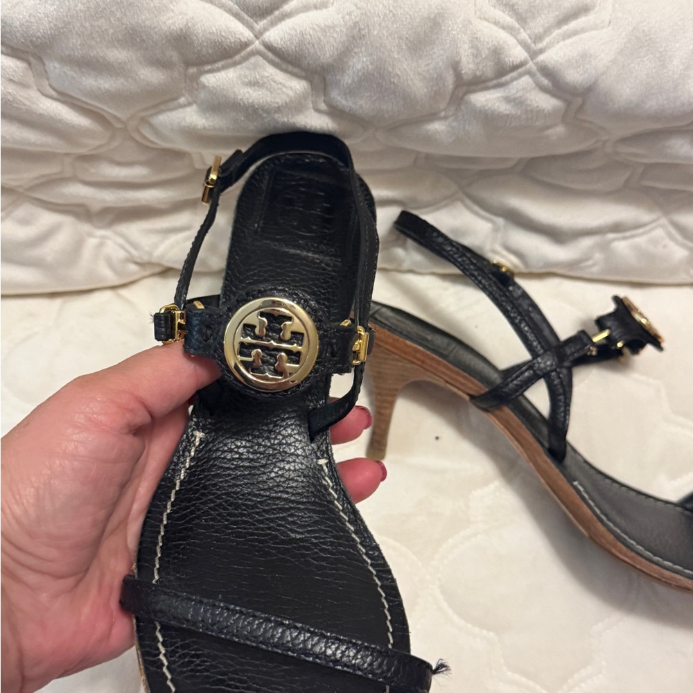 Tory Burch Black and Gold Leather Sandals
